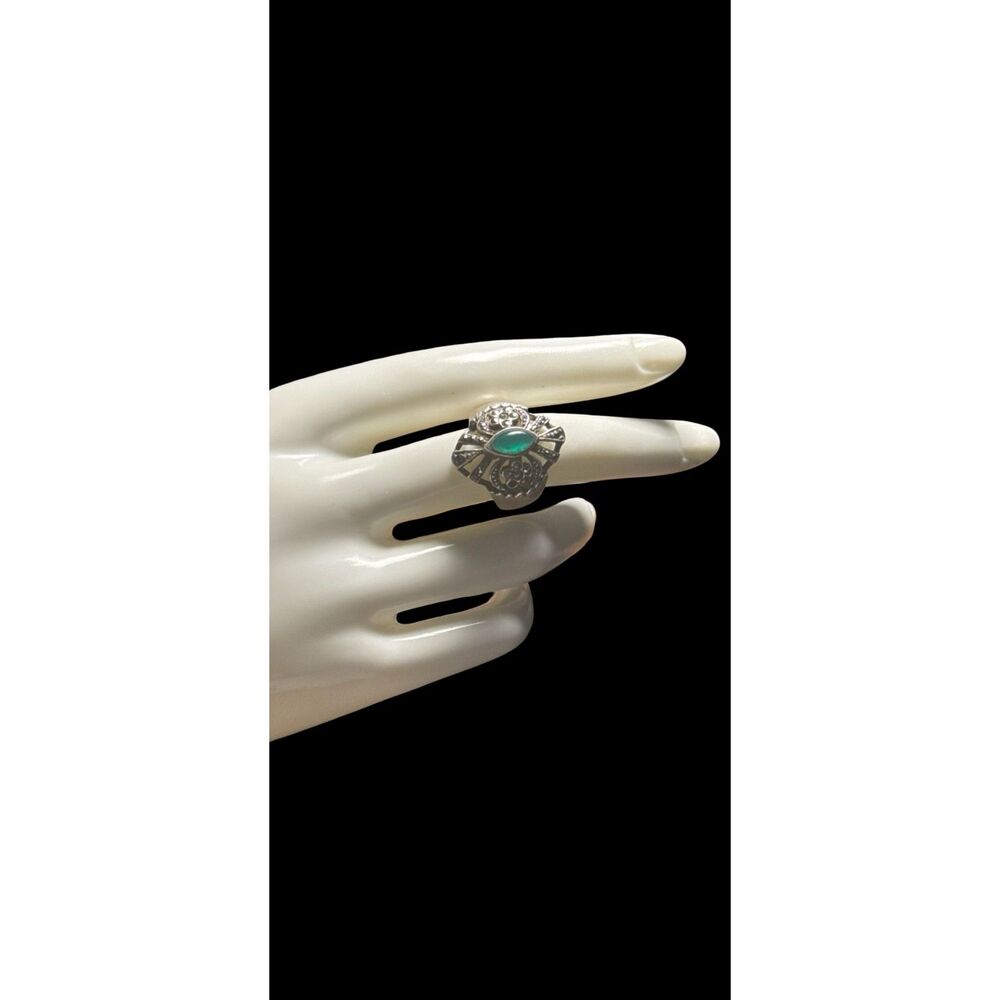 Vintage ND 925 Sterling Silver Green Malachite & Marcasite Ring Sz 7